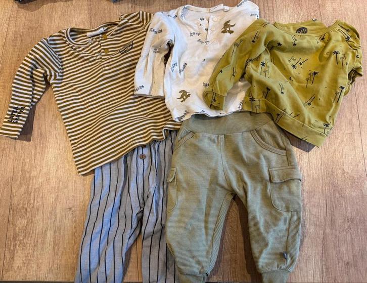 Broekjes en shirtjes lange mouwen, Kinderen en Baby's, Babykleding | Maat 74, Zo goed als nieuw, Jongetje, Setje, Ophalen