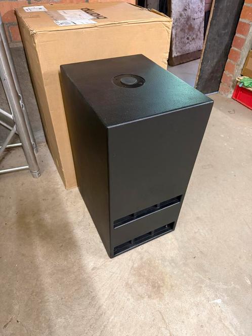 Biamp (Apart) SUB-2400-BL - Subwoofer voor vaste installatie, Audio, Tv en Foto, Luidsprekerboxen, Zo goed als nieuw, Subwoofer