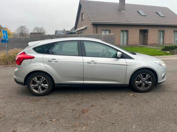Ford focus 1.0 benzine 90000 km 11/2013 beschikbaar voor biedingen
