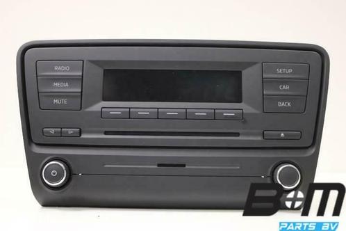 Swing radio CD / SD Skoda Octavia vanaf 2013, Auto-onderdelen, Overige Auto-onderdelen, Gebruikt