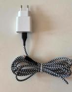 Superbe chargeur pour iPhone ou iPad avec cable de 3 m neuf, Enlèvement, Comme neuf