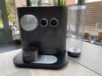 top Nespresso machine in heel goede staat !, 4 tot 10 kopjes, Afneembaar waterreservoir, Gebruikt, Espresso apparaat