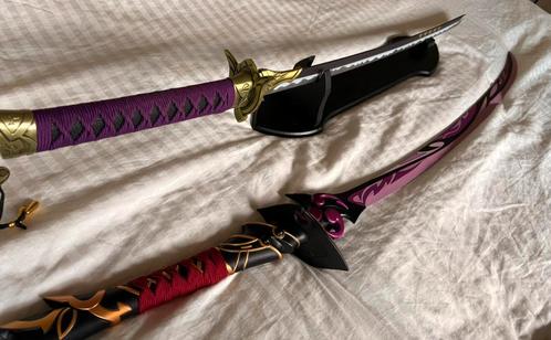 Genshin Impact sword set, Hobby en Vrije tijd, Kostuums, Theaterbenodigdheden en LARP, Zo goed als nieuw, Accessoires, Ophalen