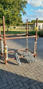 9x gelijke degelijk metalen stapelrack rekken racks - 65 eur, Zakelijke goederen, Ophalen