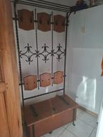 à donner porte manteaux avec coffre, Enlèvement