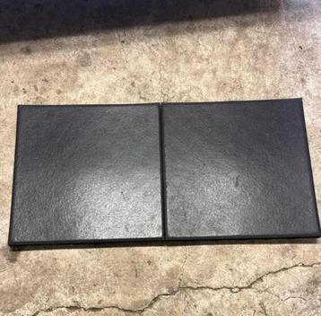 Rubberen tegels 50x50x3 gym speeltoestel zwembad ruim 15m2 beschikbaar voor biedingen