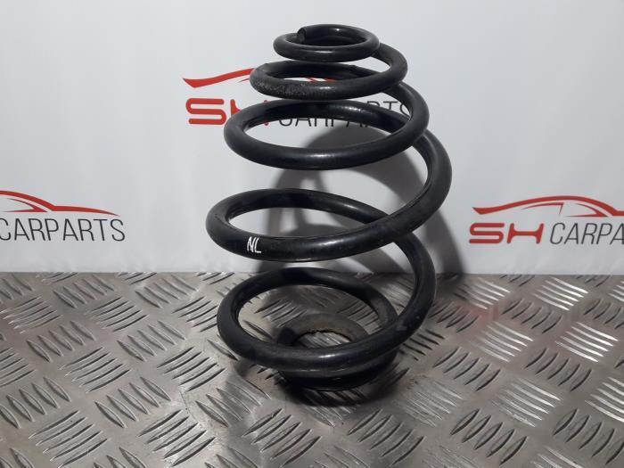 Ressort de flexion arrière d'un Opel Corsa, Autos : Pièces & Accessoires, Suspension & Châssis, Opel, Utilisé, 3 mois de garantie