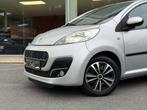 Peugeot 107 5-DEURS / AIRCO / CD-AUX / NETTE STAAT! /, Auto's, Peugeot, Stof, Zwart, https://public.car-pass.be/vhr/5cf85fc5-eab3-45e2-8a79-19bcf48d2181