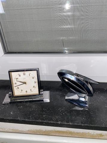 vintage art deco set: klokje  Junghaus en (tafel)aansteker beschikbaar voor biedingen