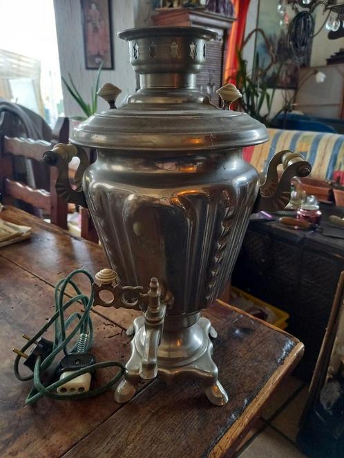 Samovar russe, Antiek en Kunst, Antiek | Brons en Koper, Ophalen of Verzenden