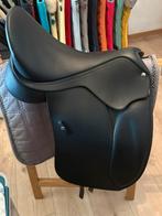 Wintec dressuur 18inch, Dieren en Toebehoren, Ophalen, Zo goed als nieuw, Dressuur