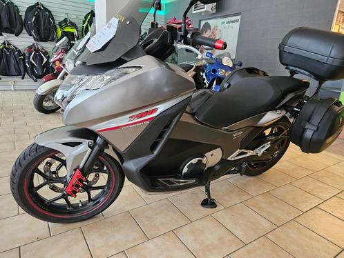 Honda Integra 750 - 2016 - 7.450 € - garantie 1 an, Motos, Motos | Honda, Entreprise, Scooter, plus de 35 kW, 2 cylindres, Enlèvement ou Envoi