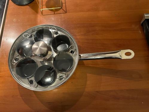 Demeyere Resto Gourmet pan met 6 kleine inzetten 22cm, Maison & Meubles, Cuisine | Casseroles & Poêles, Neuf, Autres types, Inox