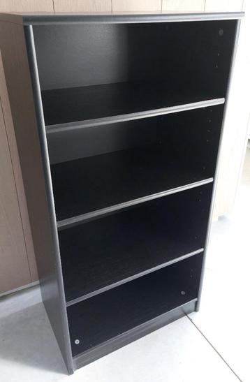 Zwarte boekenkast eikenmotief  (brxdxh 55x35x109 cm) beschikbaar voor biedingen