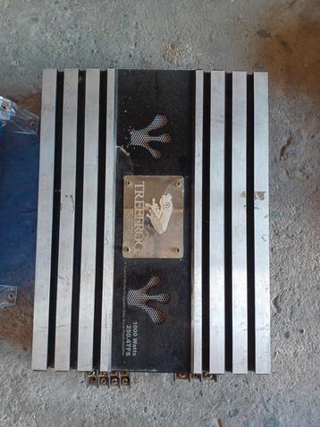 Versterker 4 kanaals beschikbaar voor biedingen