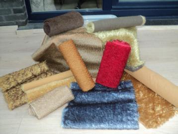 Stoffen om Teddyberen te maken beschikbaar voor biedingen