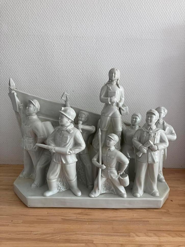 Grote Chinese porseleinen spaarpot communisme, Antiek en Kunst, Antiek | Porselein, Ophalen