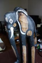 houten olifanten 10 eur (20 voor de drie stuks), Antiek en Kunst, Ophalen of Verzenden