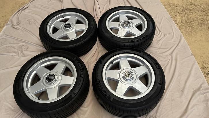 Gemini Volvo 200/700/900 Velgen 16 inch, Auto-onderdelen, Banden en Velgen, Band(en), 16 inch, Ophalen