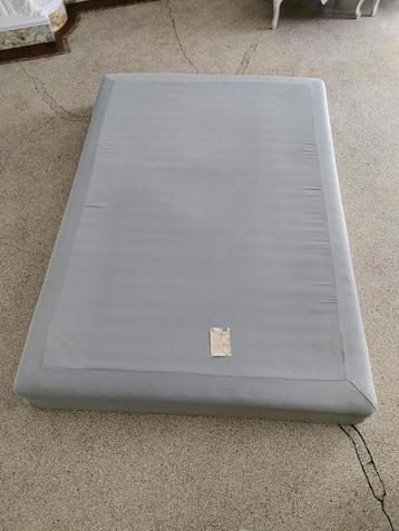 IKEA Boxspring lattenmatrasbodem beschikbaar voor biedingen