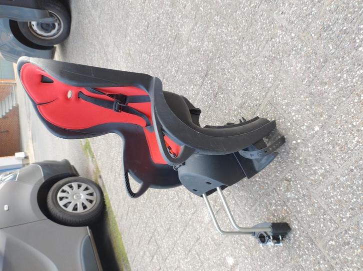 Hamax fietsstoel., Fietsen en Brommers, Fietsaccessoires | Fietsstoeltjes, Gebruikt, Achterzitje, 0 t/m 18 kg, Voetsteuntjes, Ophalen