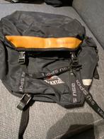 2 AGU fietstassen ( links - rechts ), Fietsen en Brommers, Ophalen, Zo goed als nieuw