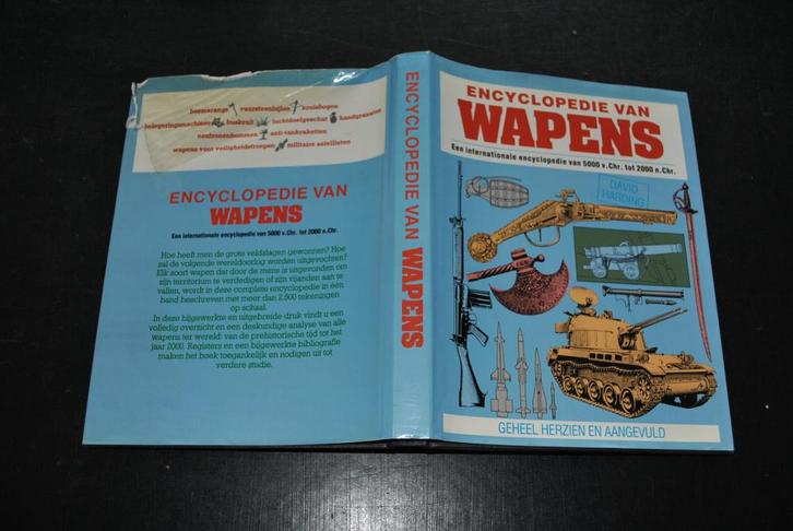 HARDING Encyclopedie van wapens van 5000 v.Chr. tot 2000, Verzamelen, Militaria | Algemeen, Overige soorten, Boek of Tijdschrift