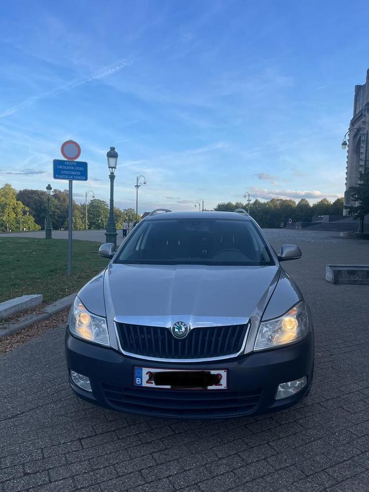 Skoda Octavia 2012, Auto's, Skoda, Bedrijf, Octavia, Diesel, Stadsauto, 5 deurs, Handgeschakeld, Zilver of Grijs, Ophalen