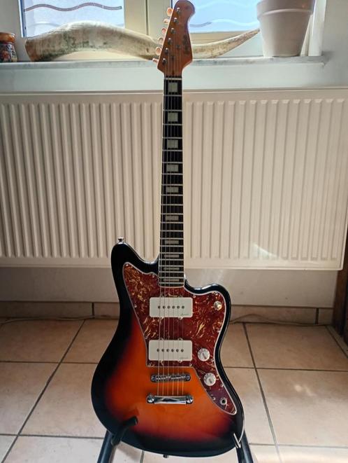Harley Benton JA-60SB nieuwe locking tuners, Muziek en Instrumenten, Snaarinstrumenten | Gitaren | Bas, Zo goed als nieuw, Elektrisch