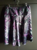 Jupe en satin, Enlèvement, Comme neuf, Taille 36 (S), Longueur genou