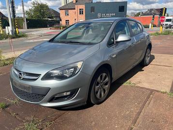 2014 Opel Astra Personenauto beschikbaar voor biedingen