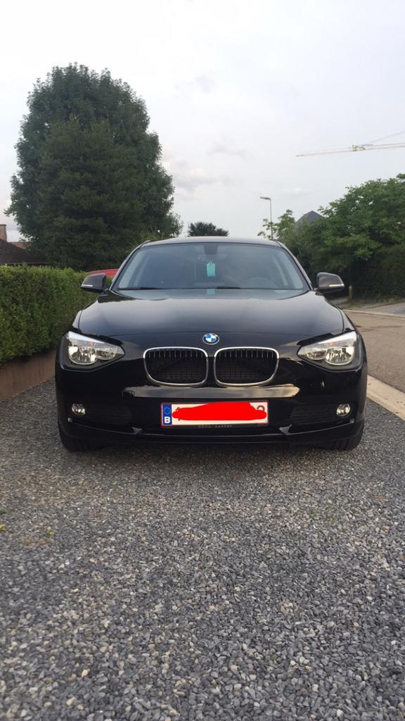 Bmw 114i PROBLEEM, Auto's, BMW, Particulier, 1 Reeks, Benzine, Coupé, 3 deurs, Handgeschakeld, Zwart, Zwart, Stof, Achterwielaandrijving