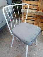 2 stalen stoelen wit met kussens zitten nog in de doos, Huis en Inrichting, Ophalen of Verzenden, Nieuw, Wit