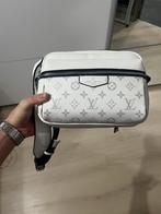 Louis Vuitton Tas, Handtassen en Accessoires, Tassen | Schoudertassen, Ophalen, Nieuw