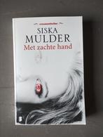 Boek, Siska Mulder Met zachte hand, Comme neuf, Enlèvement