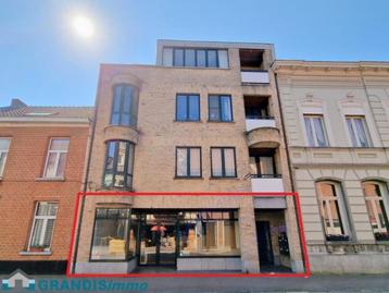 MOOI en ZEER GROOT HANDELSPAND 195 m² CENTRUM ZELE!!!