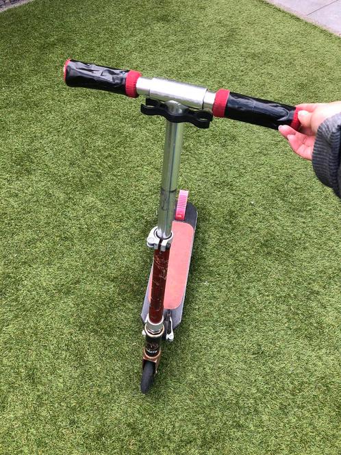 step oxelo in hoogte verstelbaar, Kinderen en Baby's, Speelgoed | Buiten | Voertuigen en Loopfietsen, Gebruikt, Ophalen of Verzenden