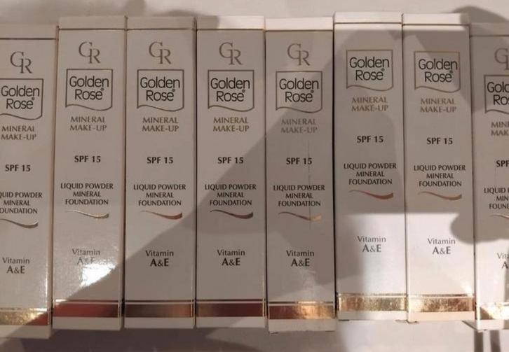 Golden rose mineral make-up liquid powder mineral foundation, Bijoux, Sacs & Beauté, Beauté | Soins du visage, Enlèvement ou Envoi