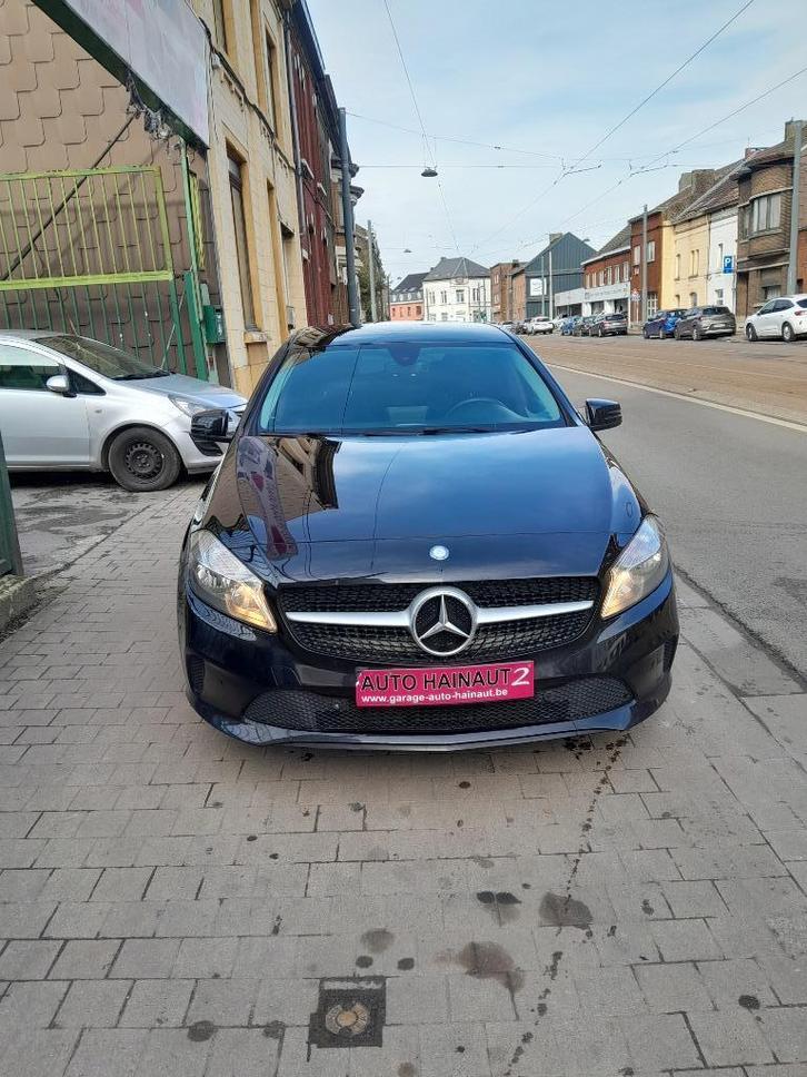 MERCEDES A180 1800CC DIESEL 2016, Auto's, Mercedes-Benz, Bedrijf, Te koop, A-Klasse, ABS, Achteruitrijcamera, Adaptieve lichten