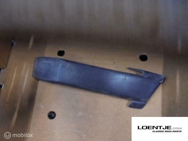 Stootlijst chromen voorbumper BMW e30 325i 320i 318i etc, Auto-onderdelen, Carrosserie, BMW, Gebruikt, Ophalen of Verzenden