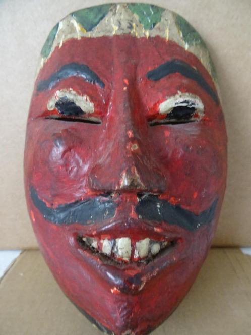 Masque vintage Masque Indonésie Masque Wayang Topeng 1940, Antiquités & Art, Art | Art non-occidental, Enlèvement ou Envoi