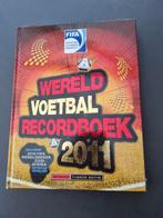 Keir Radnedge - Wereld voetbal recordboek 2011, Livres, Livres de sport, Comme neuf, Keir Radnedge, Enlèvement ou Envoi