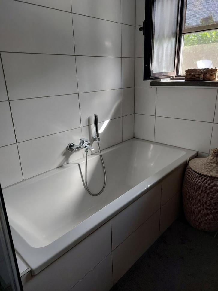 Bad 180x80 en bijhorende bad/ douchemengkraan, Doe-het-zelf en Bouw, Sanitair, Zo goed als nieuw, Bad, Chroom, Ophalen