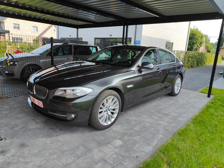 BMW 528i, Auto's, BMW, Particulier, 5 Reeks, Benzine, Euro 5, Berline, 4 deurs, Automaat, Zilver of Grijs, Beige, Leder, Ophalen