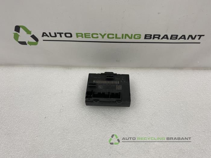 Module verrouillage central des portes d'un Audi A3, Autos : Pièces & Accessoires, Autres pièces automobiles, Utilisé, 3 mois de garantie