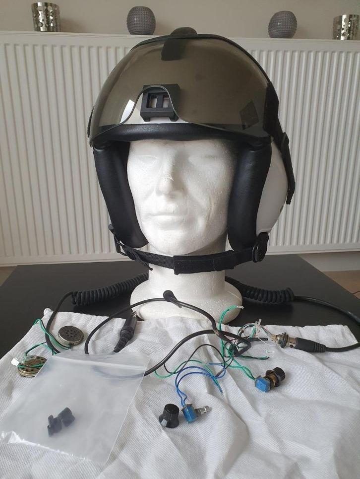 Mooie USN/USMC replica pilotenhelm HGU-84 - Large, Verzamelen, Militaria | Algemeen, Luchtmacht, Helm of Baret, Ophalen of Verzenden
