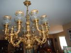 vergulde luchter met 10 lichtpunten, Ophalen