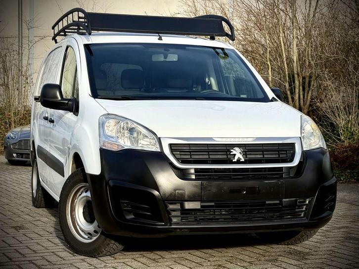 Peugeot Partner 1.6 BlueHDi L2H1 Premium Pack 121 S/S, Auto's, Bestelwagens en Lichte vracht, Bedrijf, Te koop, ABS, Airbags, Airconditioning