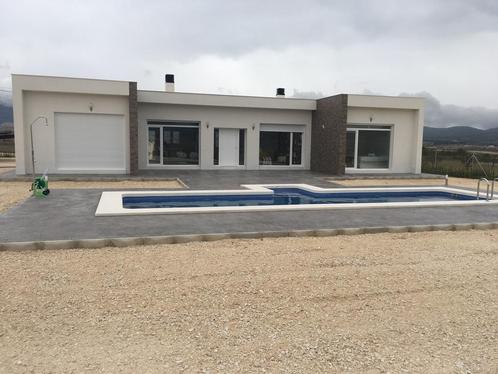 CC0527 - Prachtig nieuwe moderne villa met zwembad, Immo, Buitenland, Spanje, Woonhuis, Landelijk