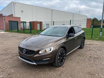 VOLVO V60 CROSS | 2016 | AUTOMAAT | 190 PK | EURO 6B beschikbaar voor biedingen